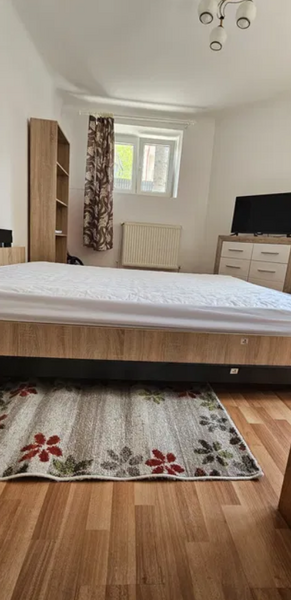 Colentina, Doamna Ghica, str. Trei scaune, centrala proprie, renovata