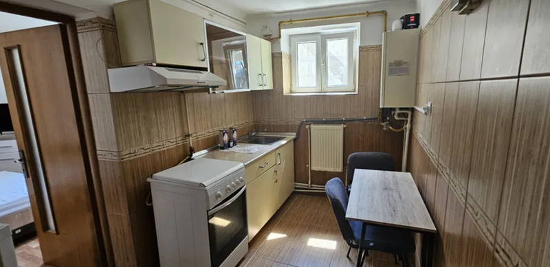 Colentina, Doamna Ghica, str. Trei scaune, centrala proprie, renovata