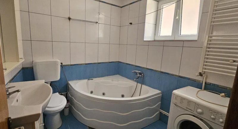 Colentina, Doamna Ghica, str. Trei scaune, centrala proprie, renovata